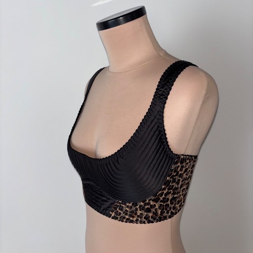 Retro shelf bra - shelf, open