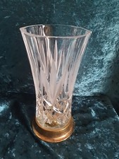 Killarney Crystal vase with a 24-carat gold-plated base