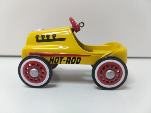 Hallmark keepsake ornament - hallmark,