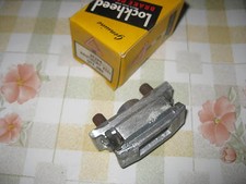 BRAKE SHOE STEADY POST -