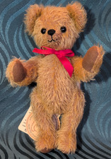 Robin rive bear little - "little, tyke"