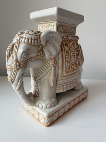 Small ceramic elephant - small,
