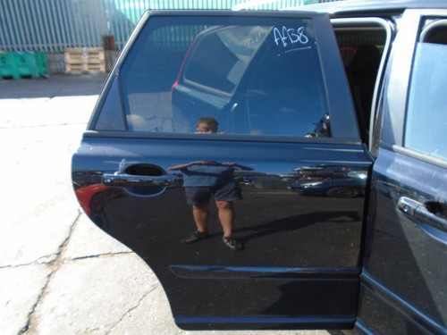 Volvo v50 6d offside - 10,