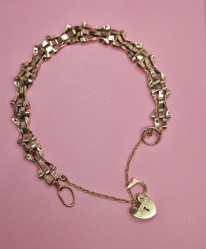 Vintage 9ct solid gold - 9ct,