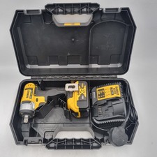 Dewalt DCF880 1 x 5.0Ah 1/2" Impact Wrench Set - USED ONCE   (sku 2)