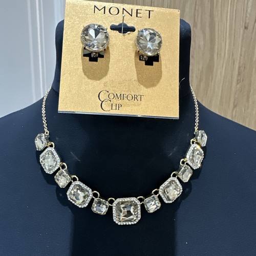 Monet gold tone necklace with - tone,