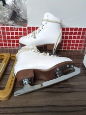 Graf 500 Ice Skates Figure