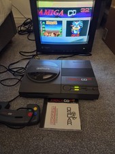 Amiga Cd32, 1 Controller, 1 Game And Power Supply