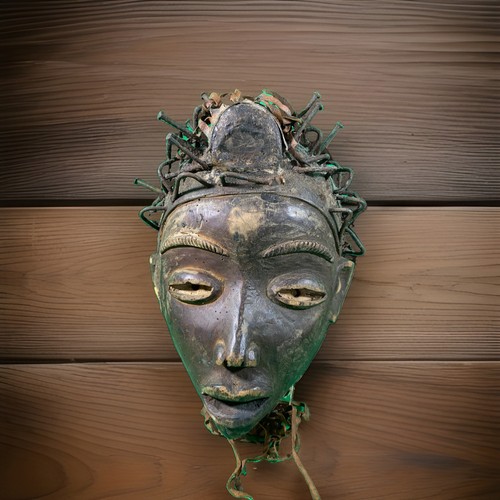 Authentic african art - african, wooden