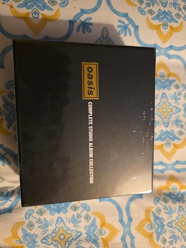Sealed mint amazon gold - mint,
