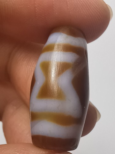 Vintage tibetan agate dzi - a,