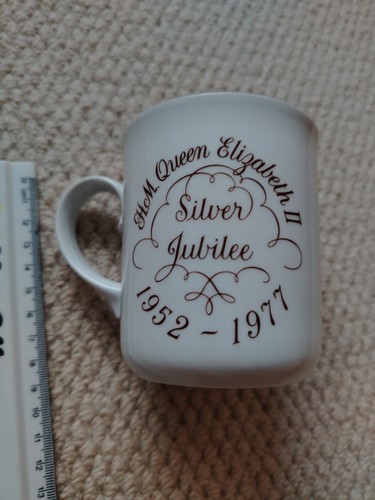 Vintage queen elizabeth - vintage, ii