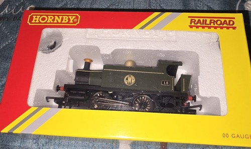 Boxed hornby r3678 - gwr, steam