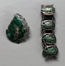 VINTAGE THAI STERLING SILVER GREEN ENAMEL BRACELET & BROOCH SET HANDMADE