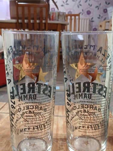 Estrella pint glass - pint,