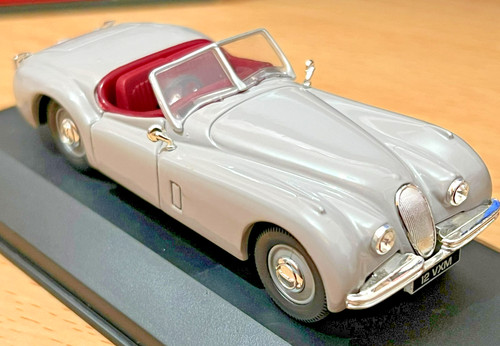 Jaguar xk120 vanguards - -,
