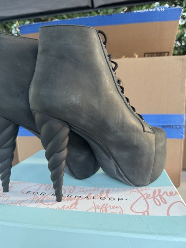 Rare jeffrey campbell - campbell, miss