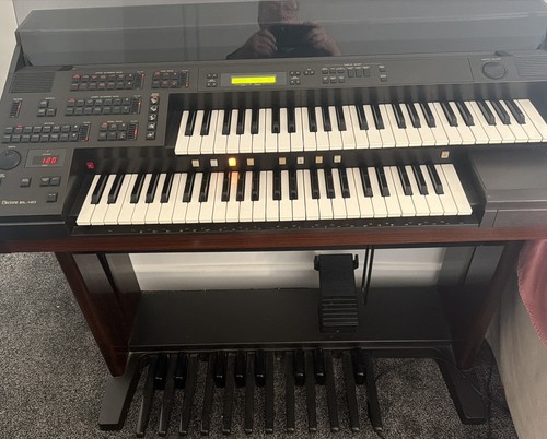 Yamaha el40 organ - no, stool