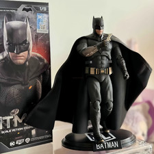 Batman Action Figure 1/9 Scale