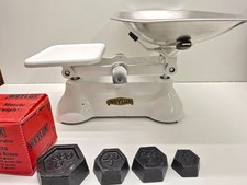 WEYLUX The Queen White Kitchen Scales with Metric Weights