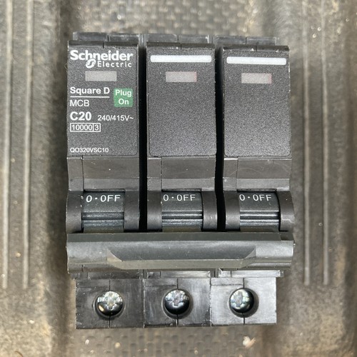 Schneider c20 qovs - qovs, phase