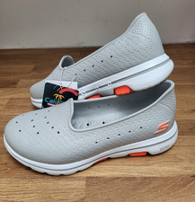 BNWT UK3 Skechers Womens Cali