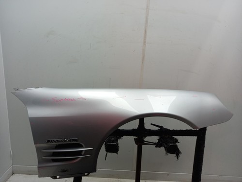 Mercedes right front wing - mercedes,