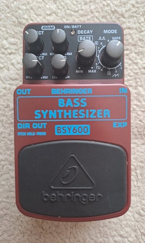 Behringer bsy600 bass synth - behringer,