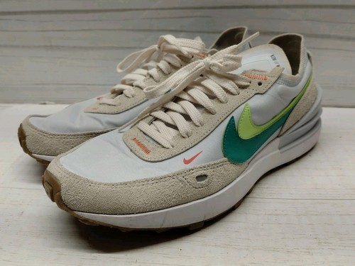 Nike womens shoes waffle - 11,