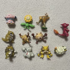 Vintage Lot Of 11 Nintendo