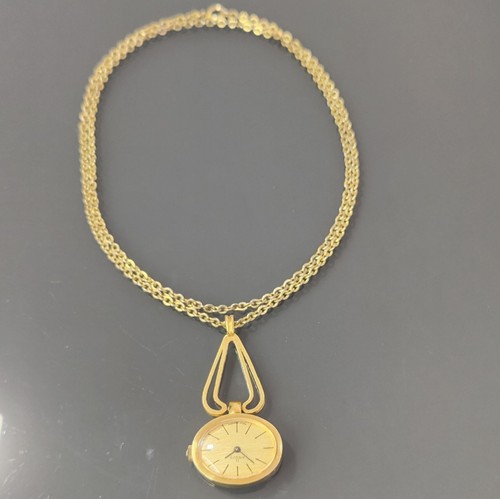 Vintage angus ladies pendant - h,