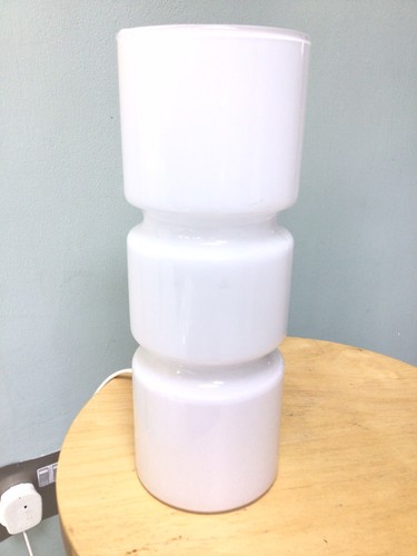 White glass habitat - white,