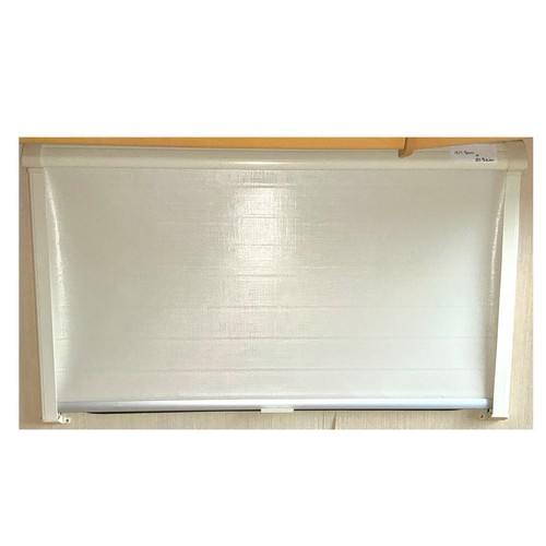 Caravan motorhome window - *caravan/motorhome,