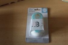 WE R MEMORY KEEPERS FONT PUNCH - POINCON LETTRES