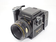 Zenza Bronica SQ 6x6 with