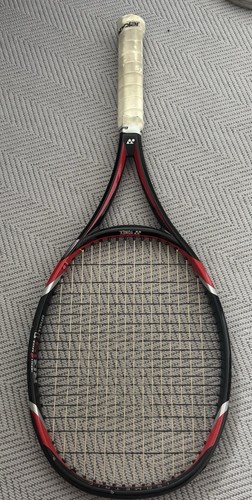 Red and black - red, yonex