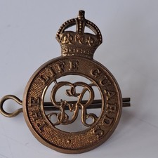 Household Cavalry Cap Badge
