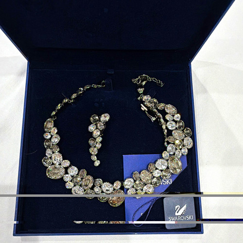 Swarovski clear oval crystal - clear,