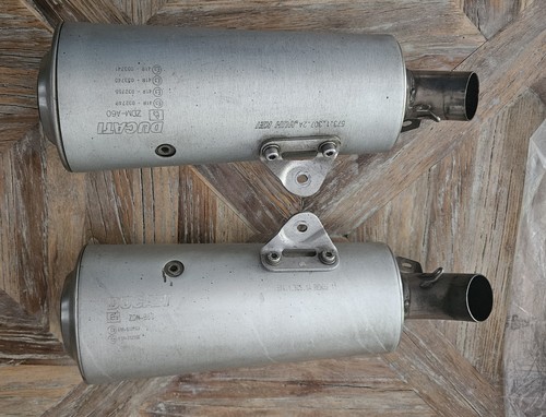 Ducati monster 696 2011 - 696+,