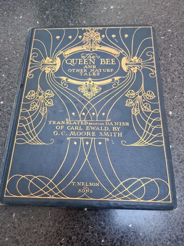 Antique danish book the queen - the,