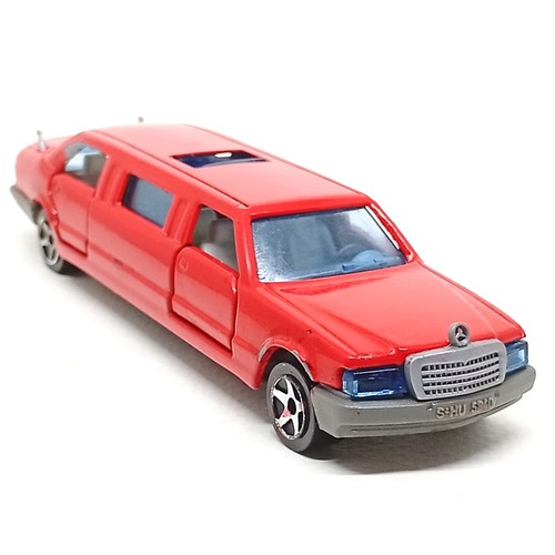 Majorette mercedes benz - majorette,