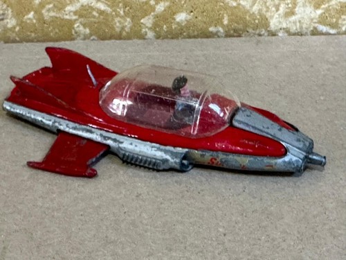 Budgie model 272 - model, no.