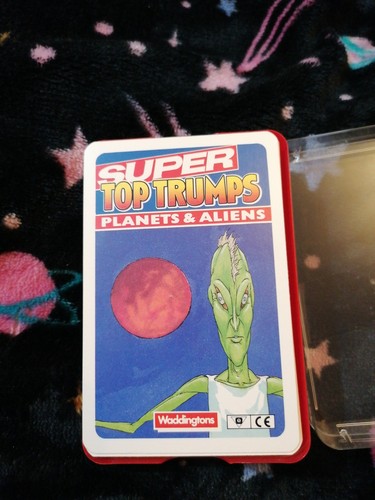 Super top trumps planets - top,