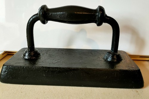 Antique cast iron billiard - cast,