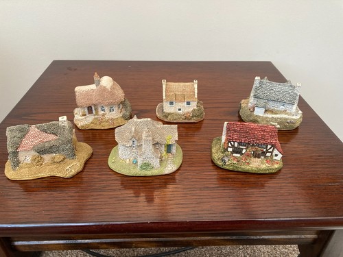 Lilliput lane pixie hse - lane,
