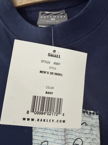 Oakley rare skull shirt - 3d, t