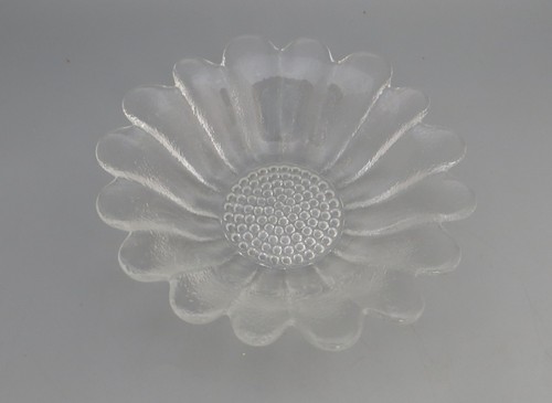 Dartington crystal daisy - crystal,