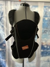 BABYWAY BABY CARRIER NEW WITHOUT TAGS IN BLACK WITH RED STITCHING.