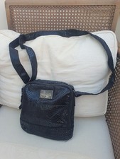 Kenneth Cole Reaction Mock