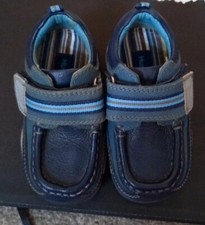 Size 4 Infant HUSH PUPPIES Boy's Blue Shoes